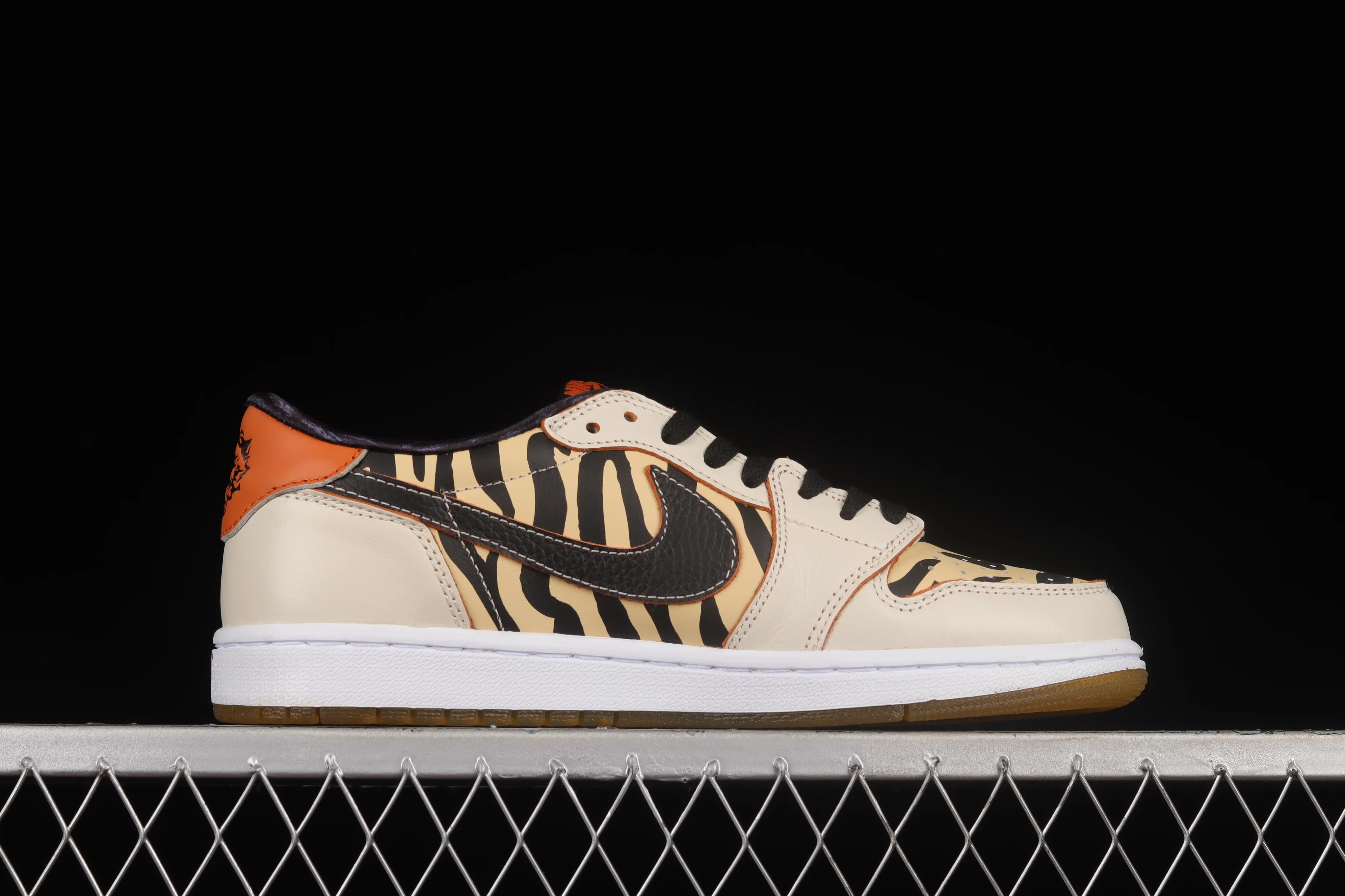 All categories Air Jordan Jordan series basketball shoes Air Jordan 1 Low Air Jordan AJ1 Low OG "CNY" AJ1 Joe 1 Year of the Tiger limited low-top basketball shoes DH6932-100